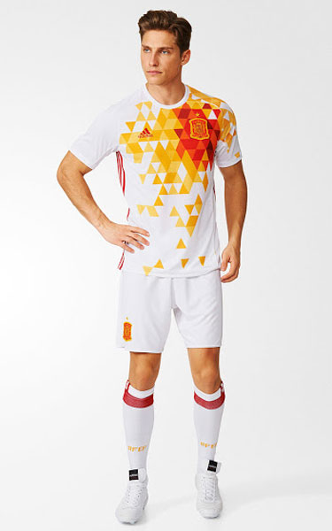 jersey-euro-2016-terbaik-02-spain-away