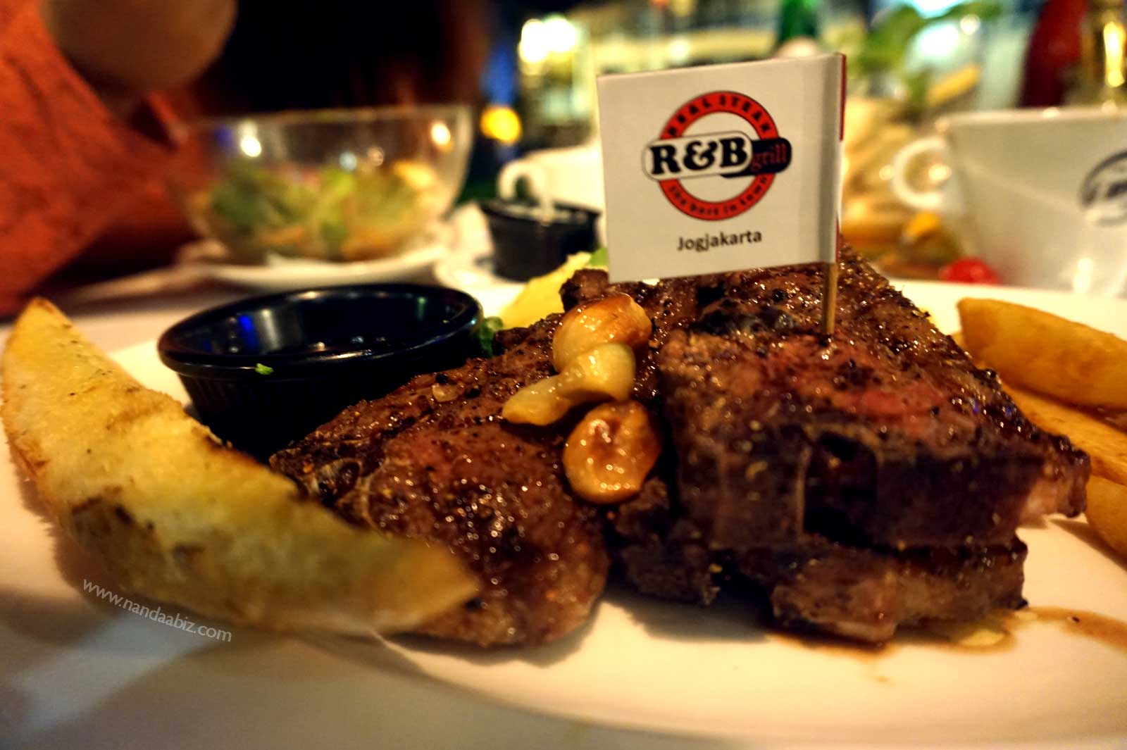 rnb-steak-and-grill-lamb-chop-steak